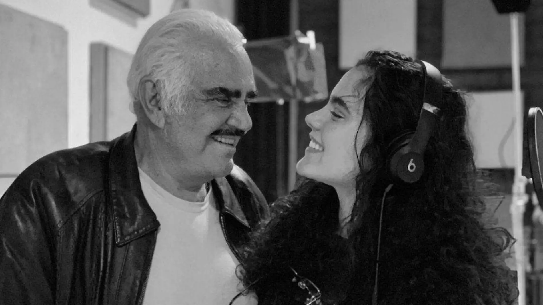 Vicente Fernández- Camila Fernández